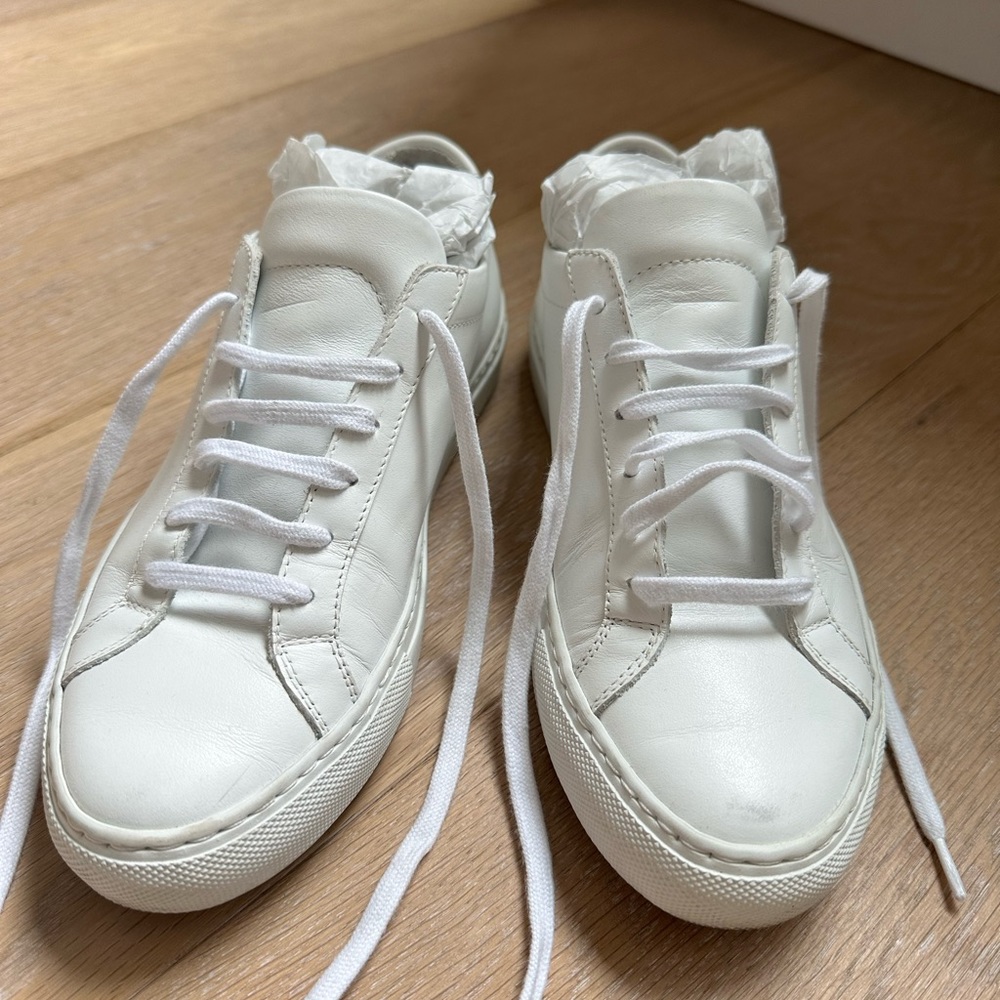 Common Projects white low top sneakers